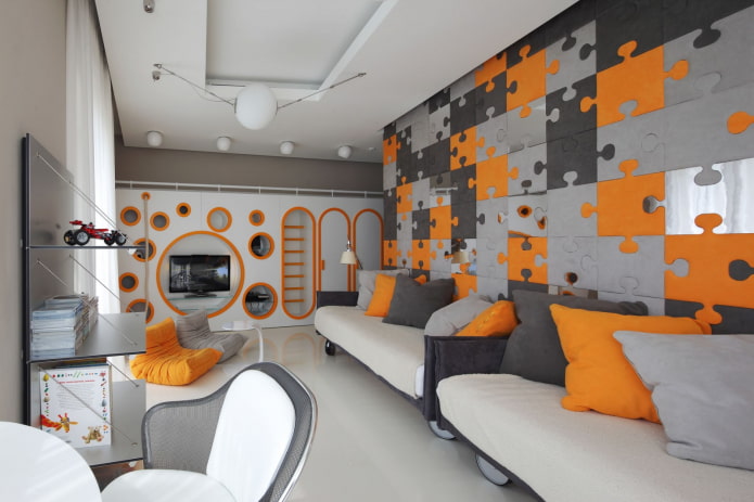 design interior în culori gri-portocaliu