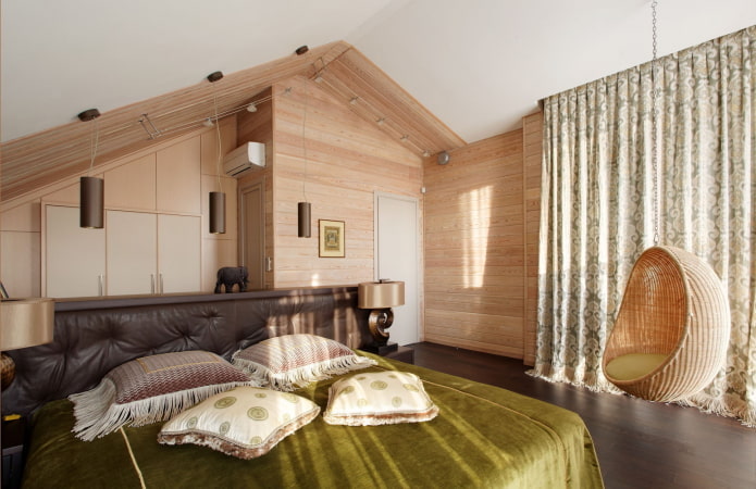 עיצוב חדר שינה בפנים בית עץ