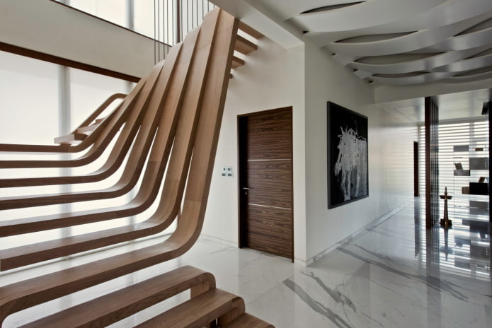 nowoczesne schody we wnętrzu domu