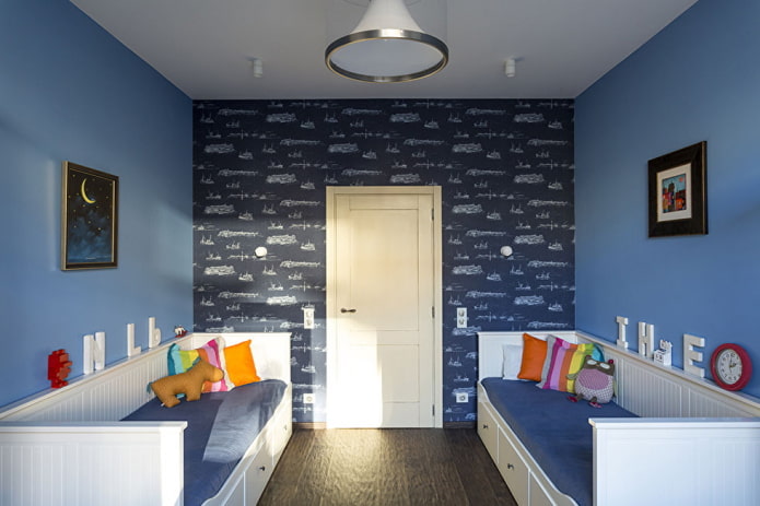 trang trí nội thất của nhà trẻ với tông màu xanh lam