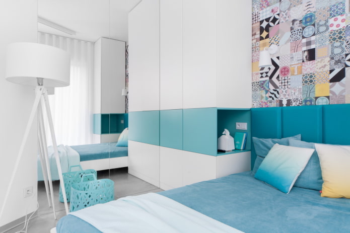 sisustus sininen makuuhuone tyyliin minimalismia