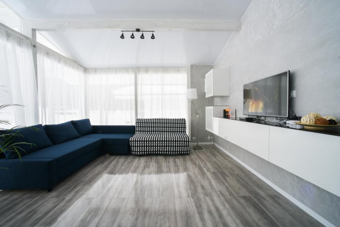 zariadenie obývacej izby v minimalistickom štýle