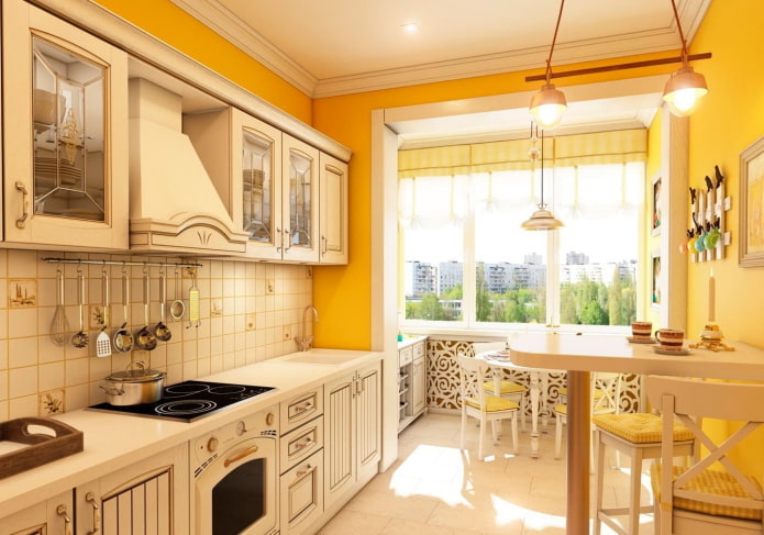 Provence-tyyli keltaisen keittiön sisätiloissa