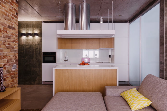 ostrovné zónovanie v interiéri kuchyne-obývacej izby
