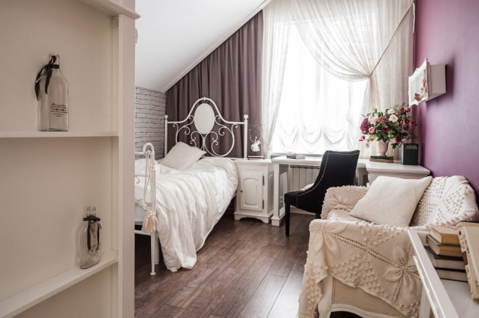 Provence tarzı yatak odası iç