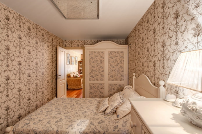 design af et lille soveværelse i provencalsk stil