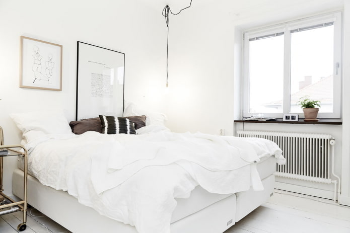 weiße Schlafzimmereinrichtung im skandinavischen Stil