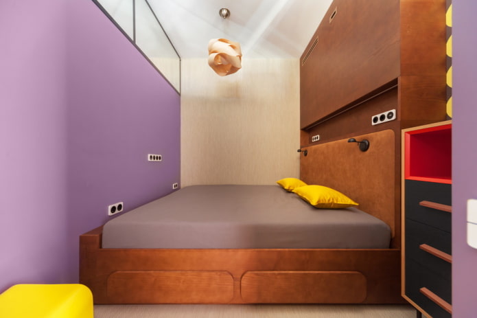 esquema de colors d'un dormitori estret