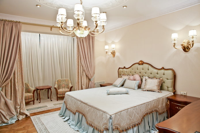 beige soveværelse interiør i klassisk stil