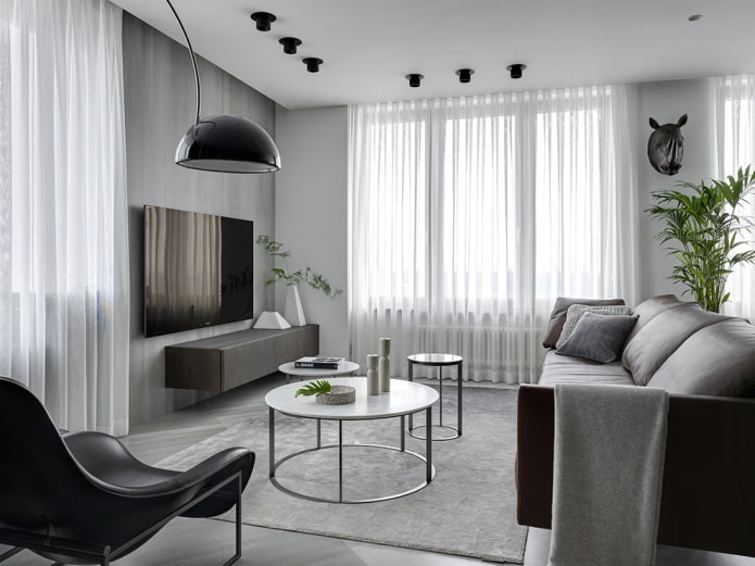interiér obývacího pokoje v šedých a bílých odstínech