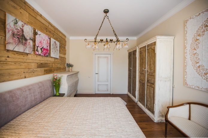 soveværelse farveskema i rustik stil