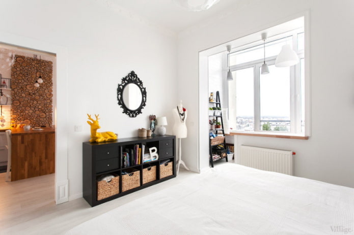 camera da letto con balcone in stile scandinavo