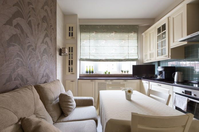 čtvercový design kuchyně-obývací pokoj