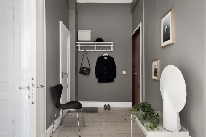 Дизайн в сив коридор в скандинавски стил