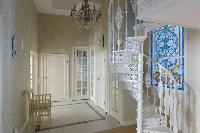 thiết kế hành lang cổ điển trong nhà