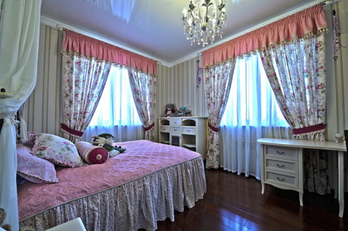 tekstilė ir dekoras vaikų miegamajame Provanso stiliumi