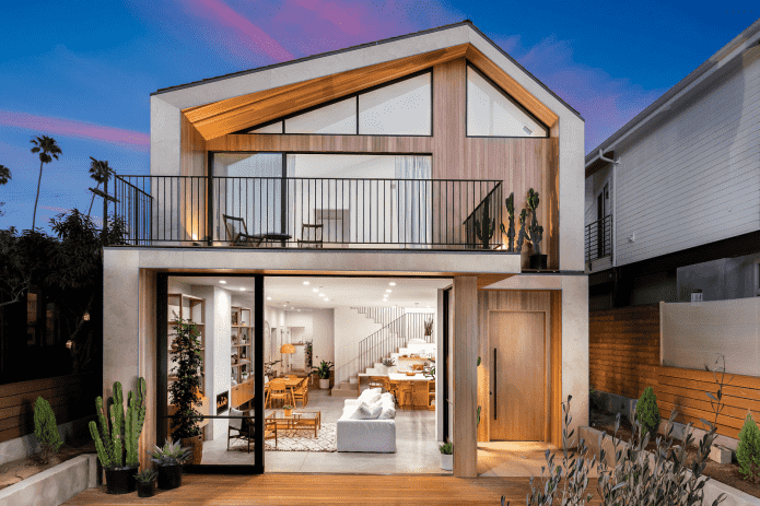 projet d'une maison avec un balcon ouvert