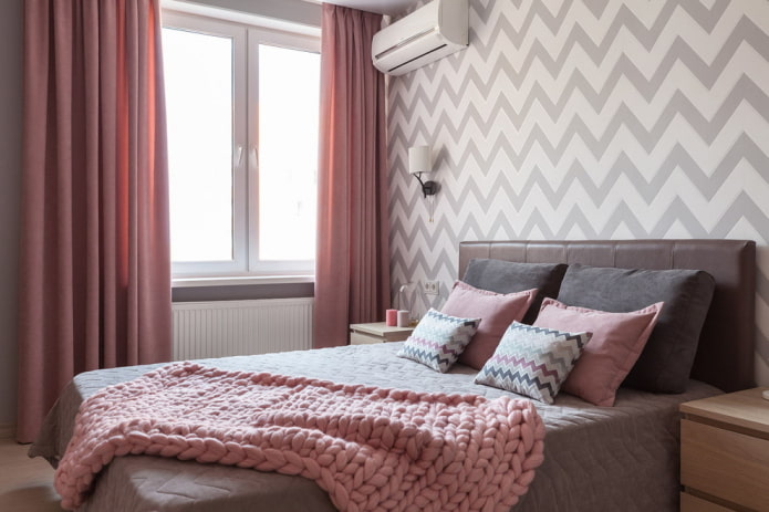 grå-lyserød soveværelse interiør