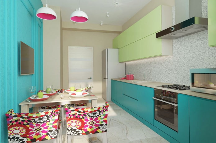 virtuve tirkīza krāsās ar spilgtiem akcentiem