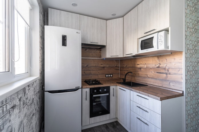 koelkast in de keuken met een oppervlakte van 5 m²