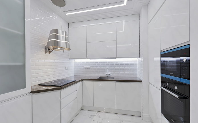 kuchyňa s rozlohou 5 m² v štýle minimalizmu