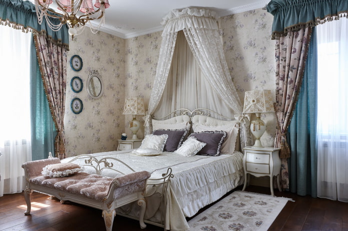 textile în dormitor în stil clasic