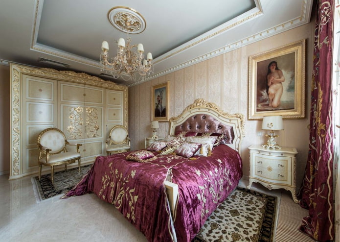 møbler og tilbehør i soveværelset i klassisk stil