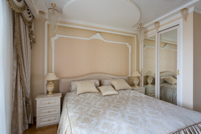 класически интериор на спалнята
