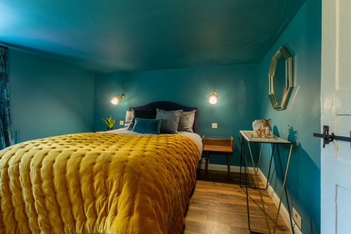 camera da letto nei colori turchesi