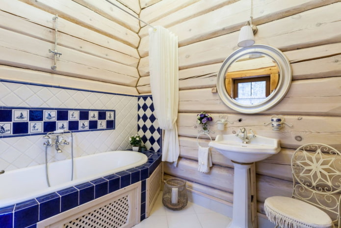 vannas istabas apdare ar kokmateriāliem