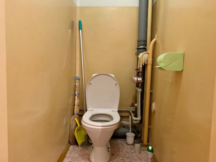 Škaredé WC