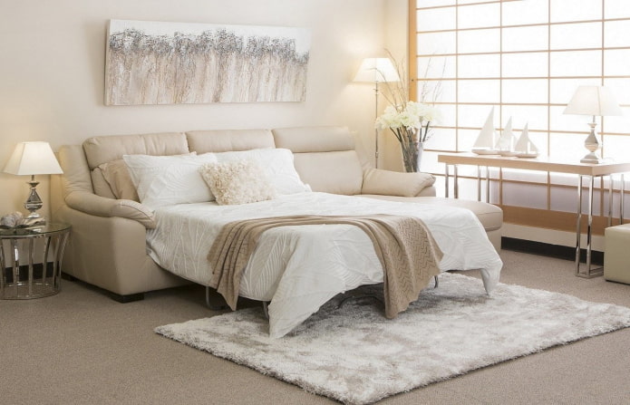 sofa med sammenklappelig seng
