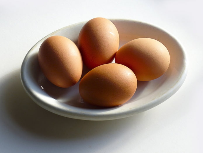 ביצים על קטיפה