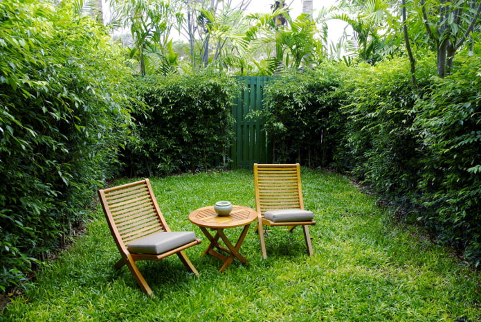 zelený pokoj na zahradě