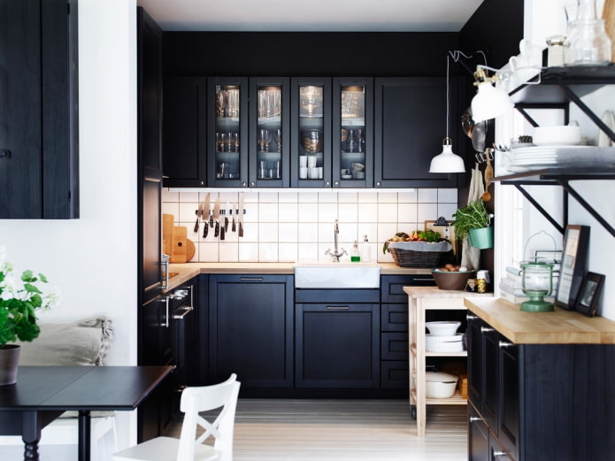 Ikea de bucătărie neagră