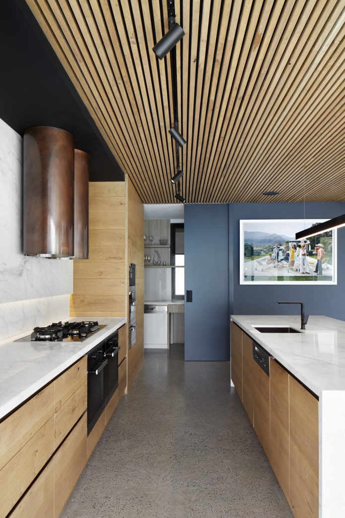 moderni puinen keittiö