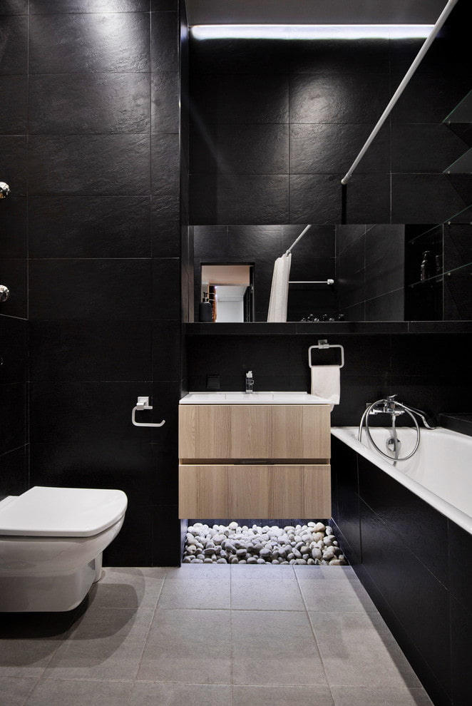 Badkamer in zwarte kleuren