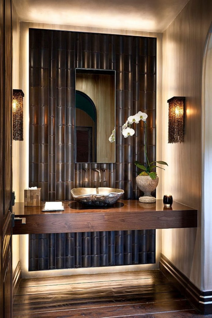 mur de bambou dans la salle de bain