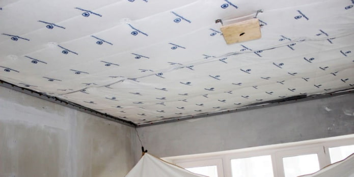 bezrámová protihluková izolace stropu