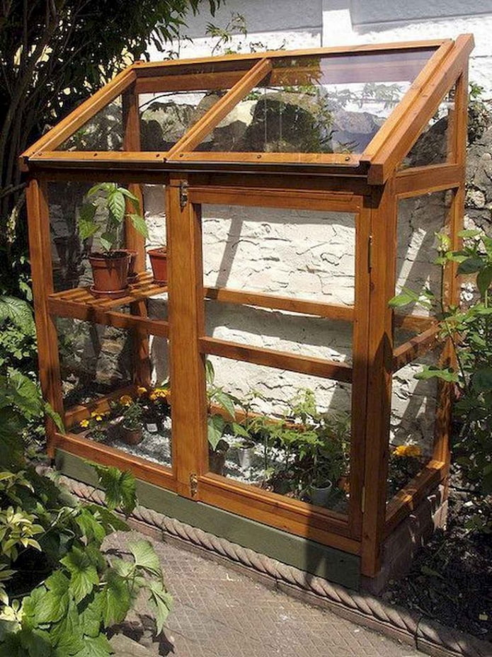 Greenhouse wardrobe