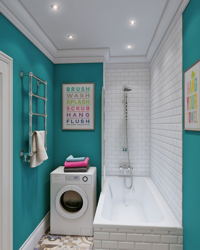 witte en turquoise badkamer