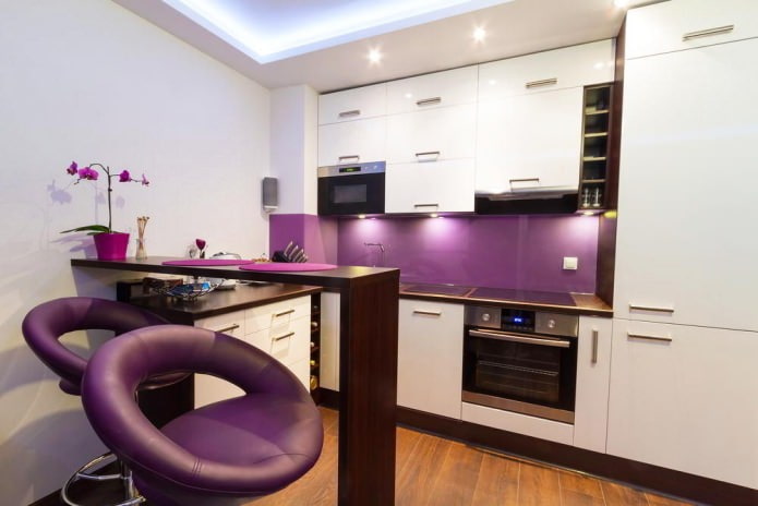 violetit keittiön nahat