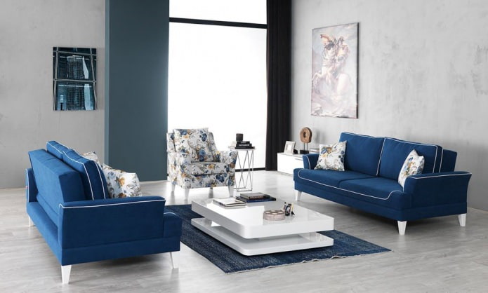 interiér obývacího pokoje v modrých tónech
