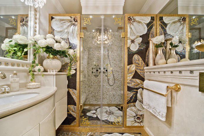 Vannas istabas dizains no zelta