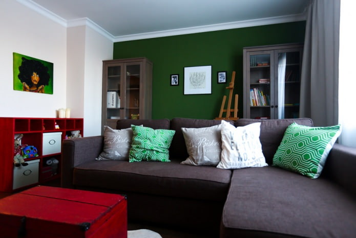 zelená v obývacej izbe