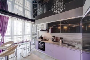 Opzioni di design per soffitti tesi in cucina