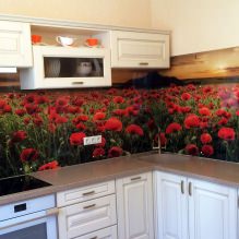 Virtuves priekšauts ar ziediem: dizaina iezīmes, materiālu veidi-4