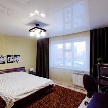Sostres elàstics al dormitori: 60 opcions modernes, foto a l'interior-12