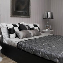 Design della camera da letto con carta da parati grigia: 70 migliori foto all'interno-14