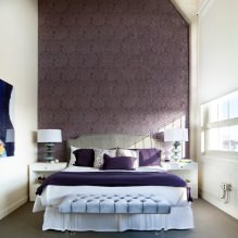 Kertas dinding ungu di pedalaman: jenis, reka bentuk, pemilihan langsir, 70 foto-9